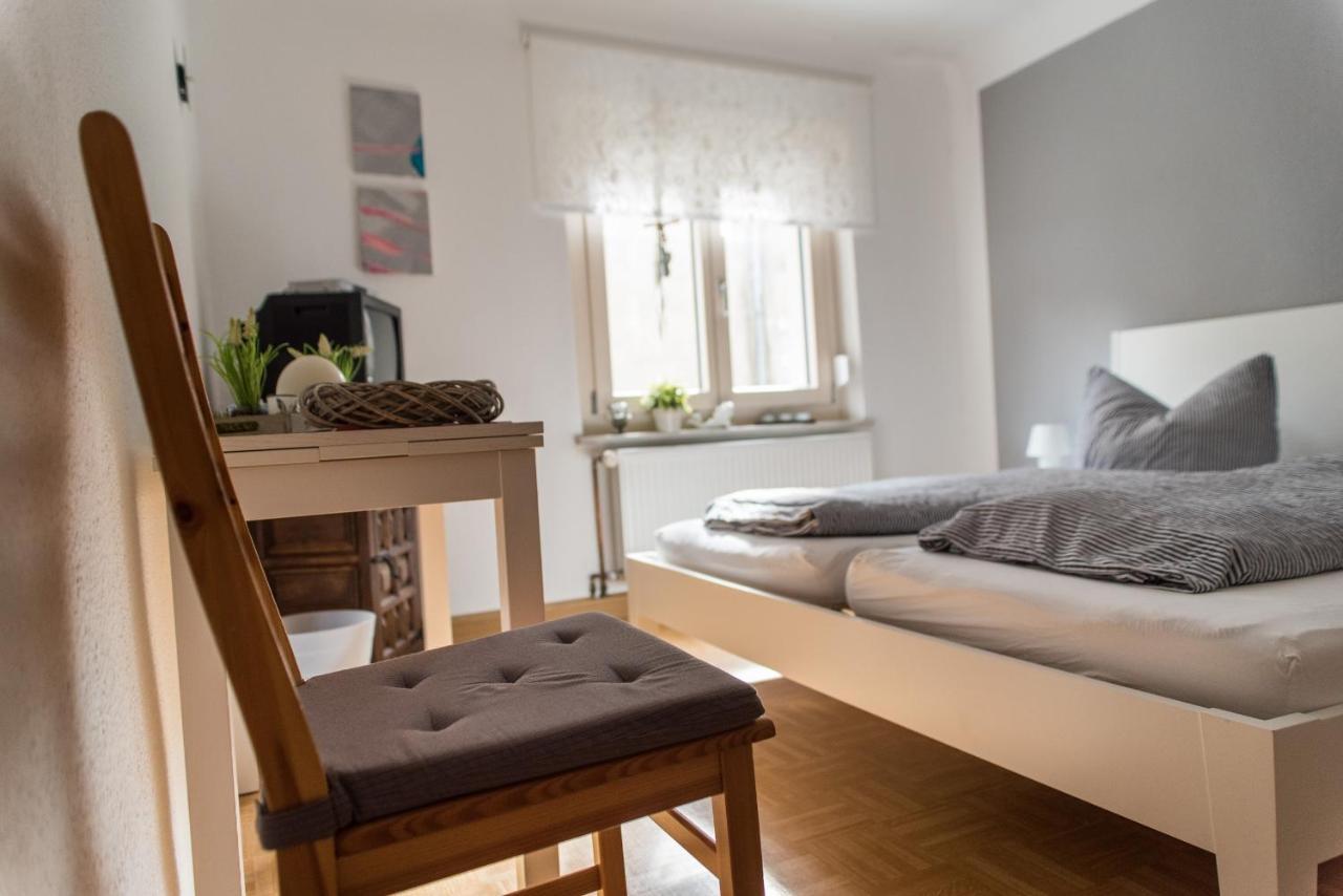 Schlafplaetzle Hotel Карлщат Екстериор снимка